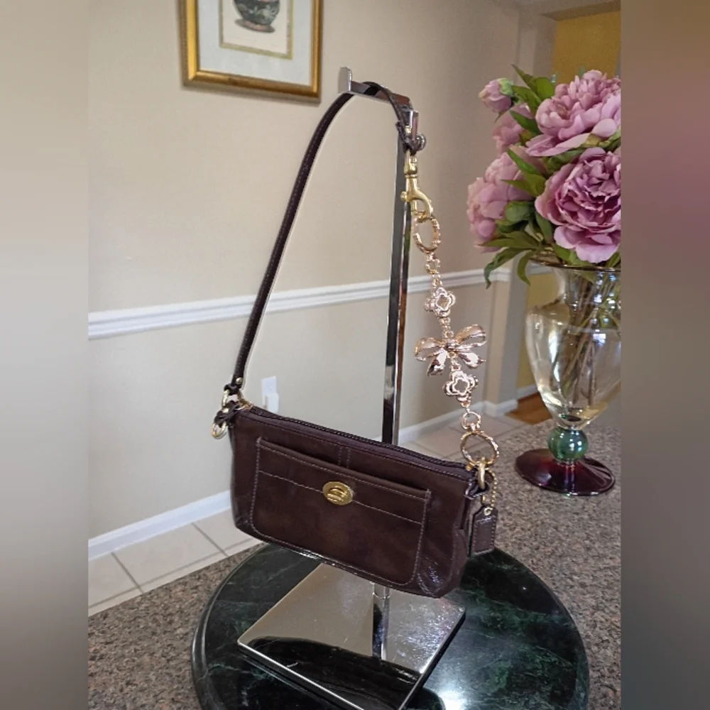 Coach Ergo patent leather wristlet